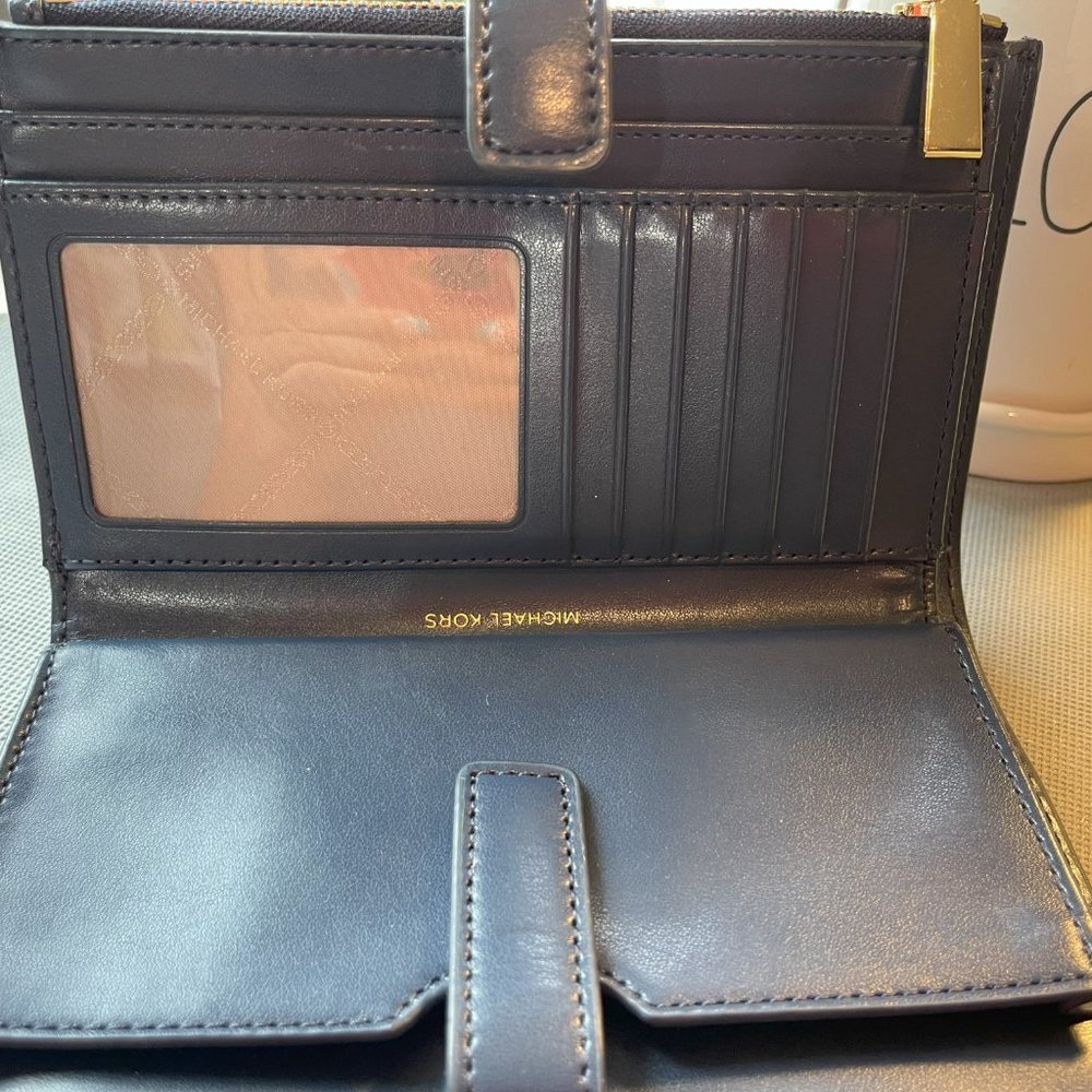 Michael Kors Adele Smartphone Wallet in Navy Blue